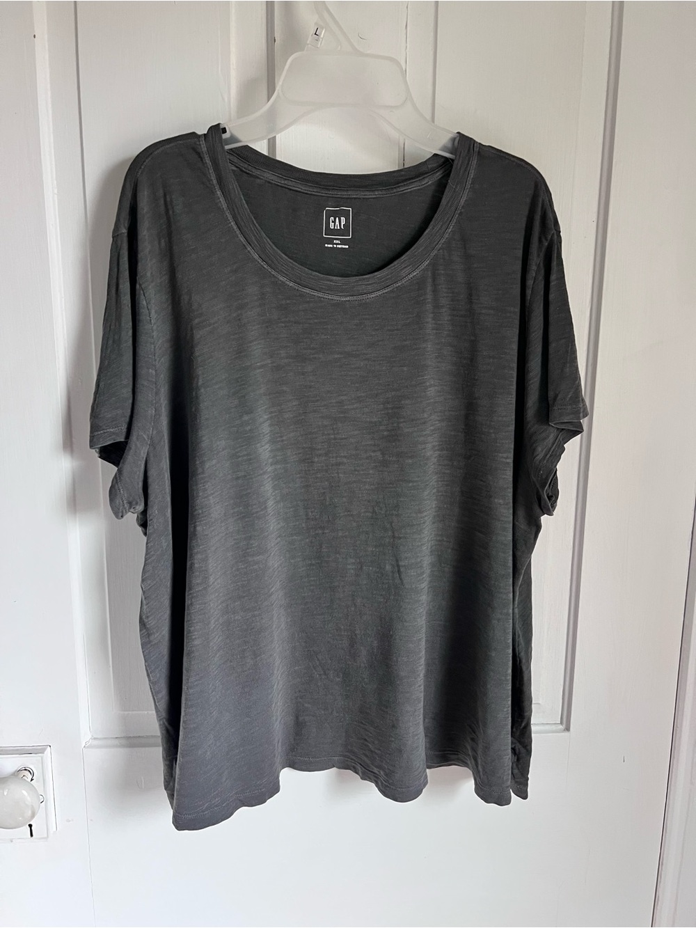 GAP Women's Short Sleeve Tee - Charcoal Gray Size XXL